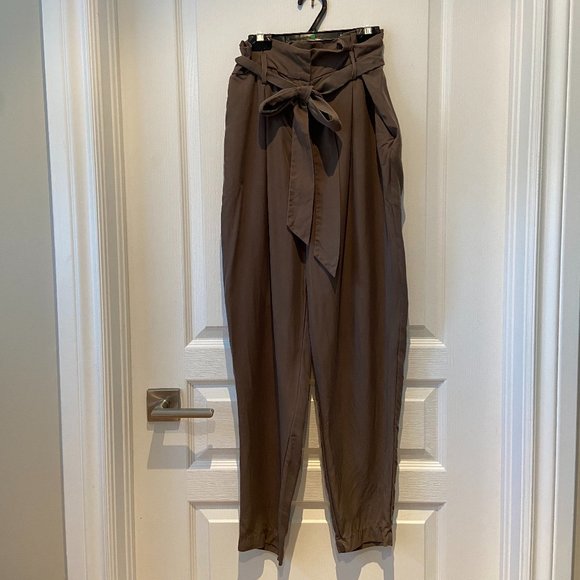 Socialite Paperbag Trousers - Picture 2 of 7